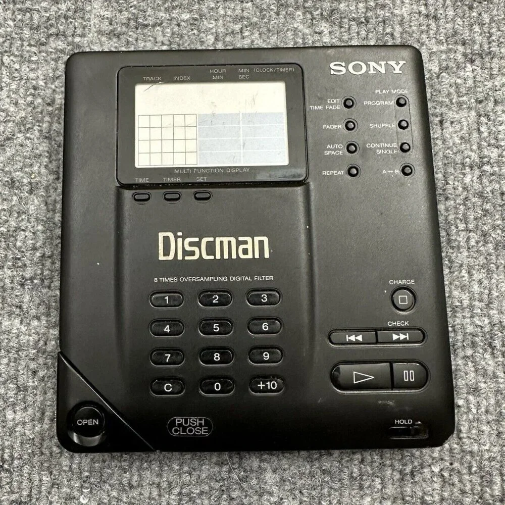 Sony D-350 Vintage Discman Portable CD Player with Rechargeable Battery WORKS